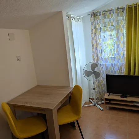 Abeona Apartman *